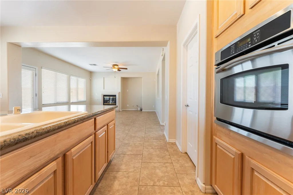 8941 Martin Downs, Las Vegas, NV 89131