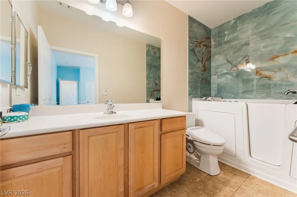 8941 Martin Downs, Las Vegas, NV 89131