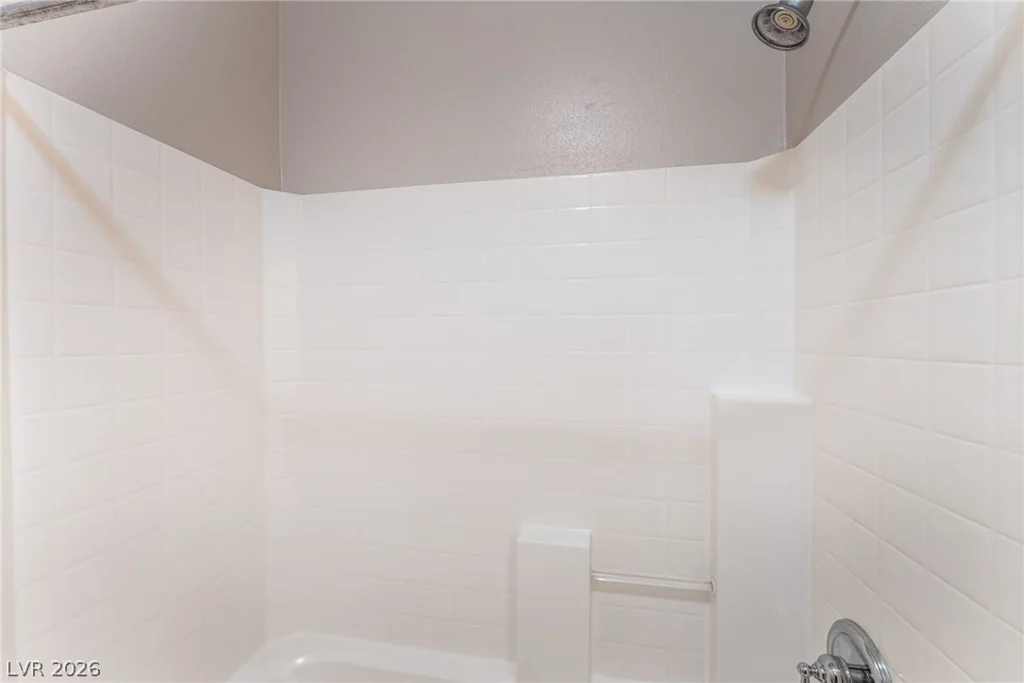 8941 Martin Downs, Las Vegas, NV 89131