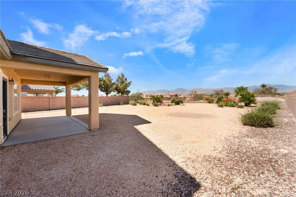 8941 Martin Downs, Las Vegas, NV 89131