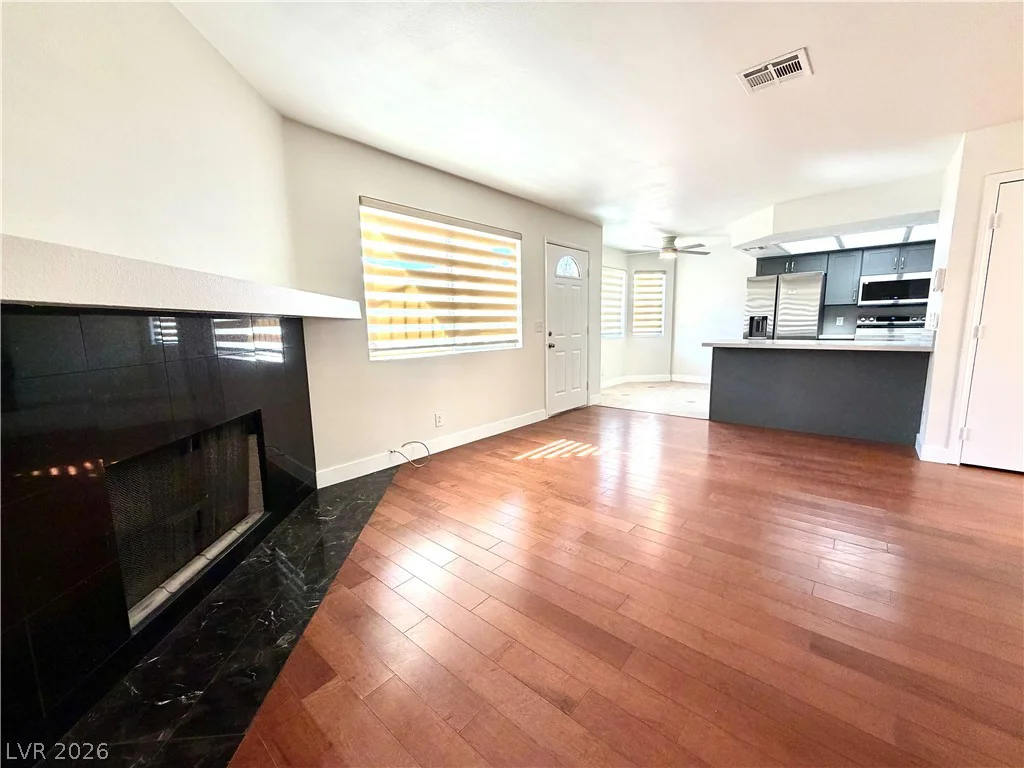 920 Rockview, Las Vegas, NV 89128