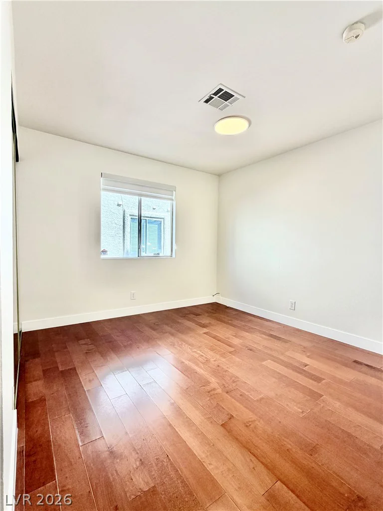 920 Rockview, Las Vegas, NV 89128