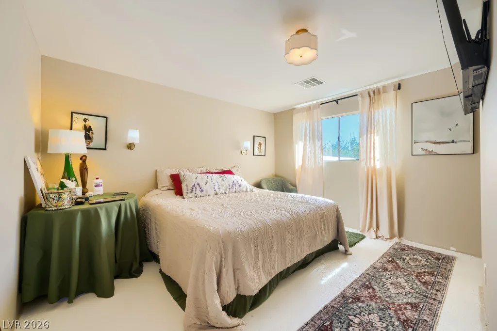 8054 Rodeo, Las Vegas, NV 89123