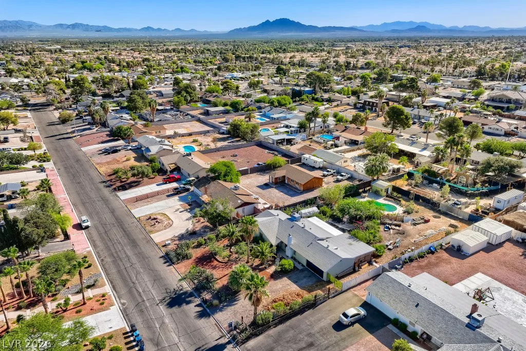 8054 Rodeo, Las Vegas, NV 89123