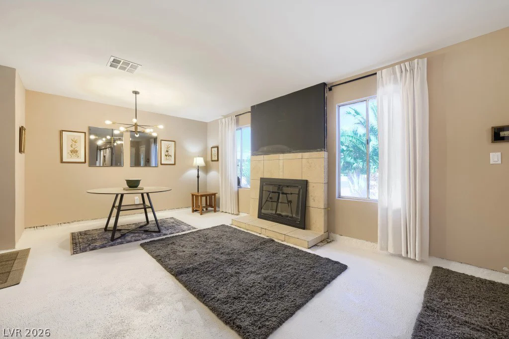8054 Rodeo, Las Vegas, NV 89123
