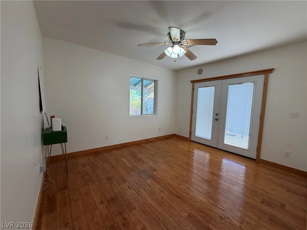 7214 CAMERON, Las Vegas, NV 89118