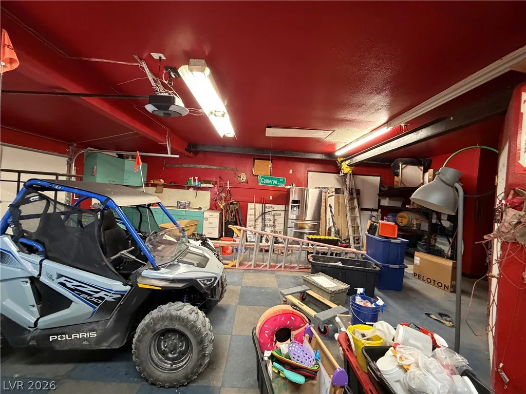 7214 CAMERON, Las Vegas, NV 89118