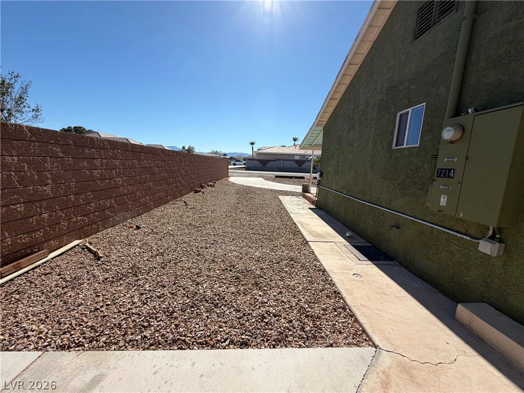 7214 CAMERON, Las Vegas, NV 89118