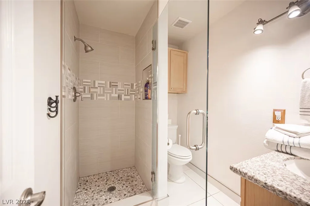 7214 CAMERON, Las Vegas, NV 89118