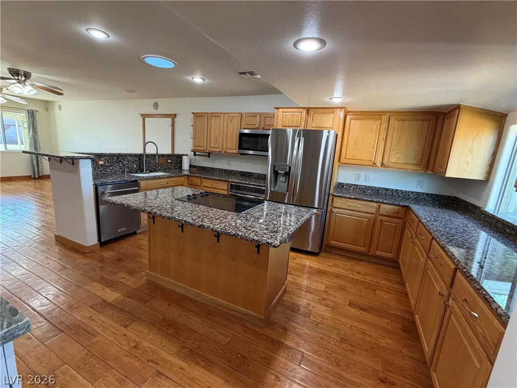 7214 CAMERON, Las Vegas, NV 89118
