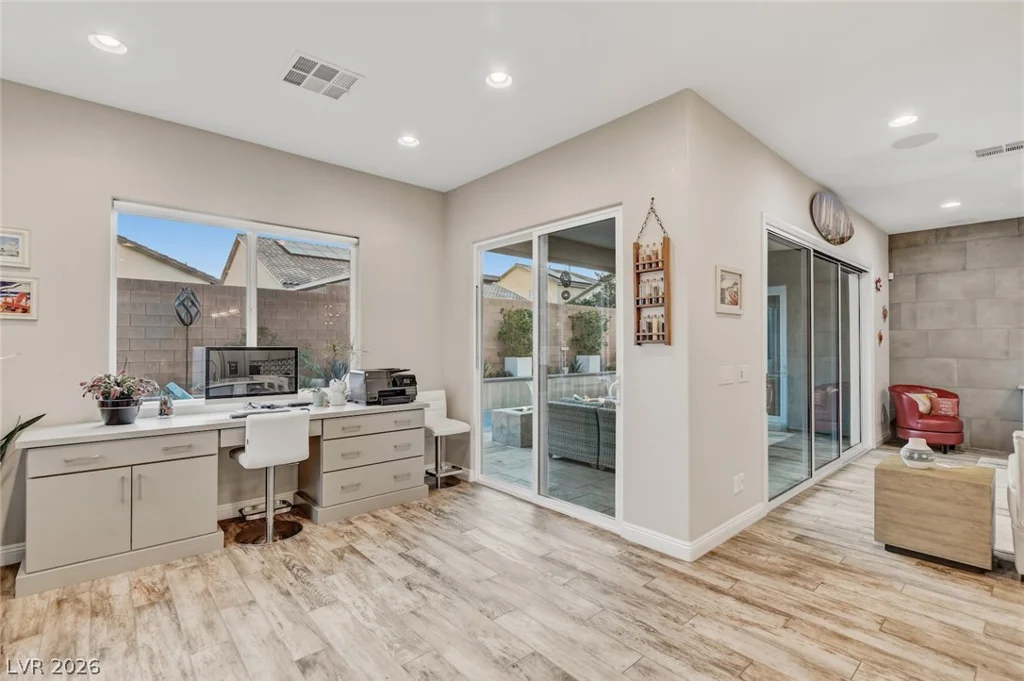 7303 Durand Park, Las Vegas, NV 89166
