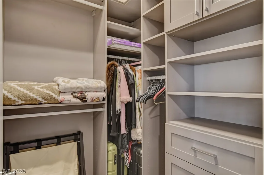 7303 Durand Park, Las Vegas, NV 89166