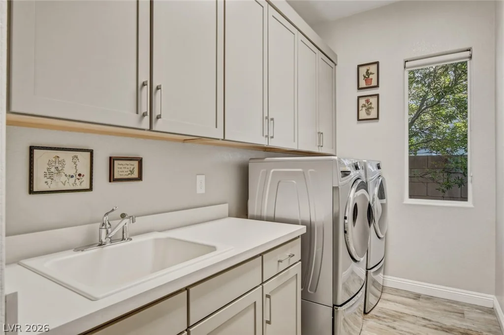 7303 Durand Park, Las Vegas, NV 89166