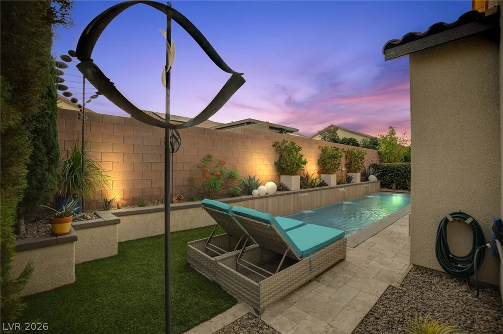 7303 Durand Park, Las Vegas, NV 89166