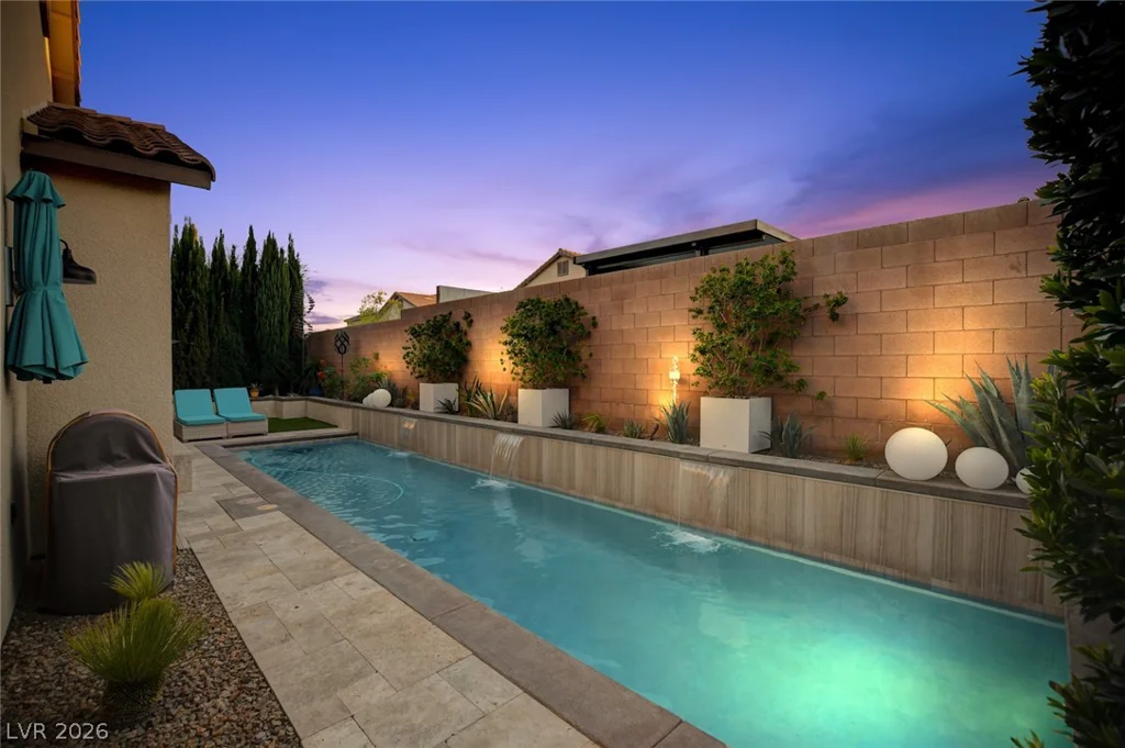 7303 Durand Park, Las Vegas, NV 89166