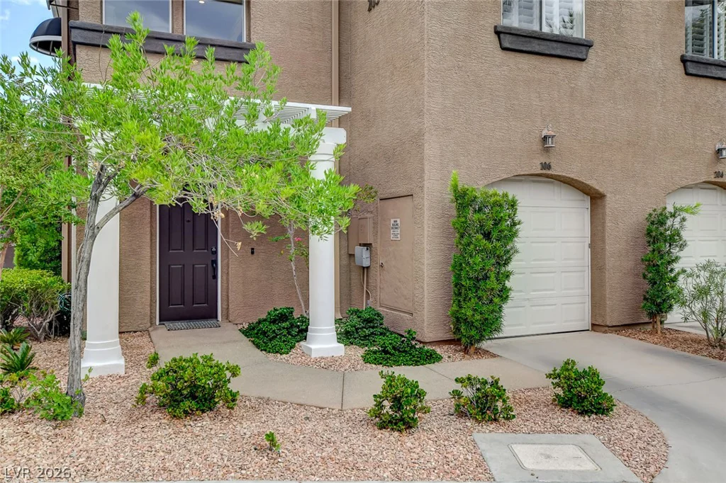 9430 Laguna Niguel, Las Vegas, NV 89134