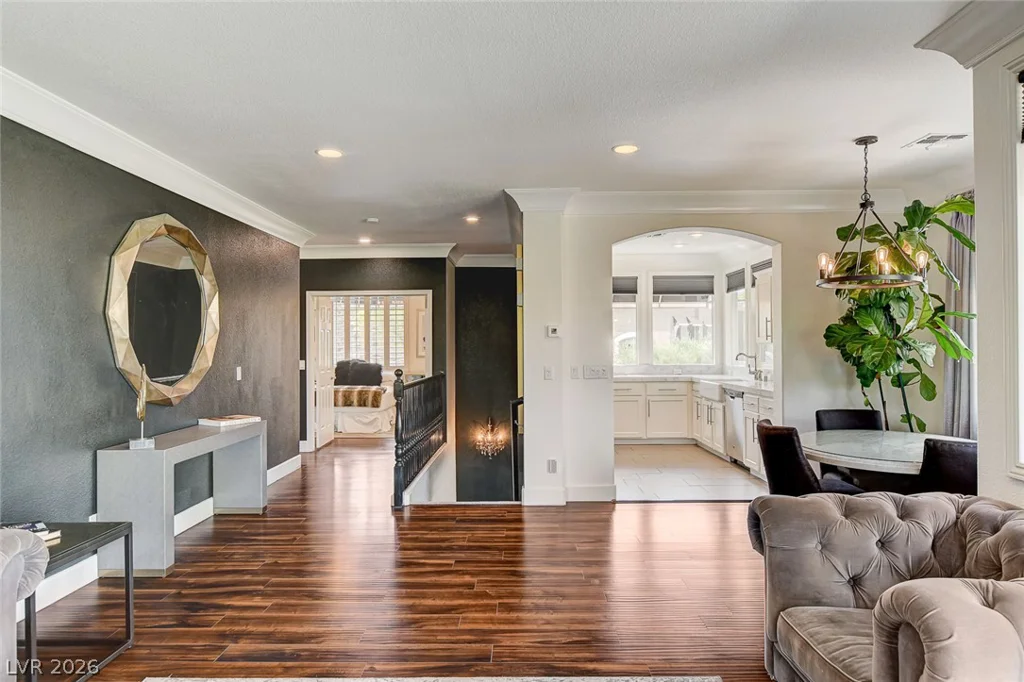 9430 Laguna Niguel, Las Vegas, NV 89134