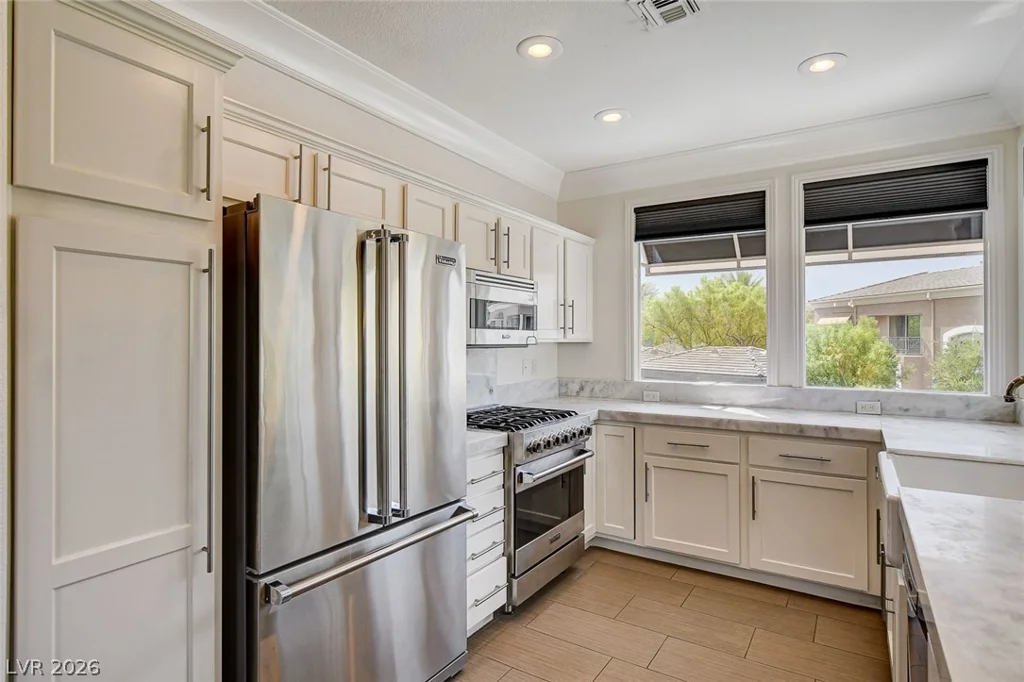 9430 Laguna Niguel, Las Vegas, NV 89134