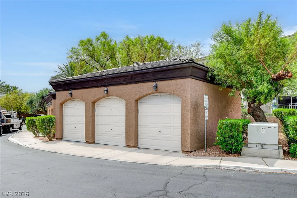 9430 Laguna Niguel, Las Vegas, NV 89134