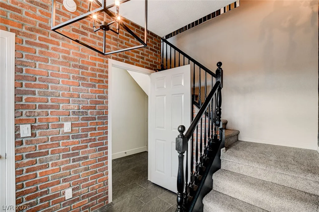 9430 Laguna Niguel, Las Vegas, NV 89134