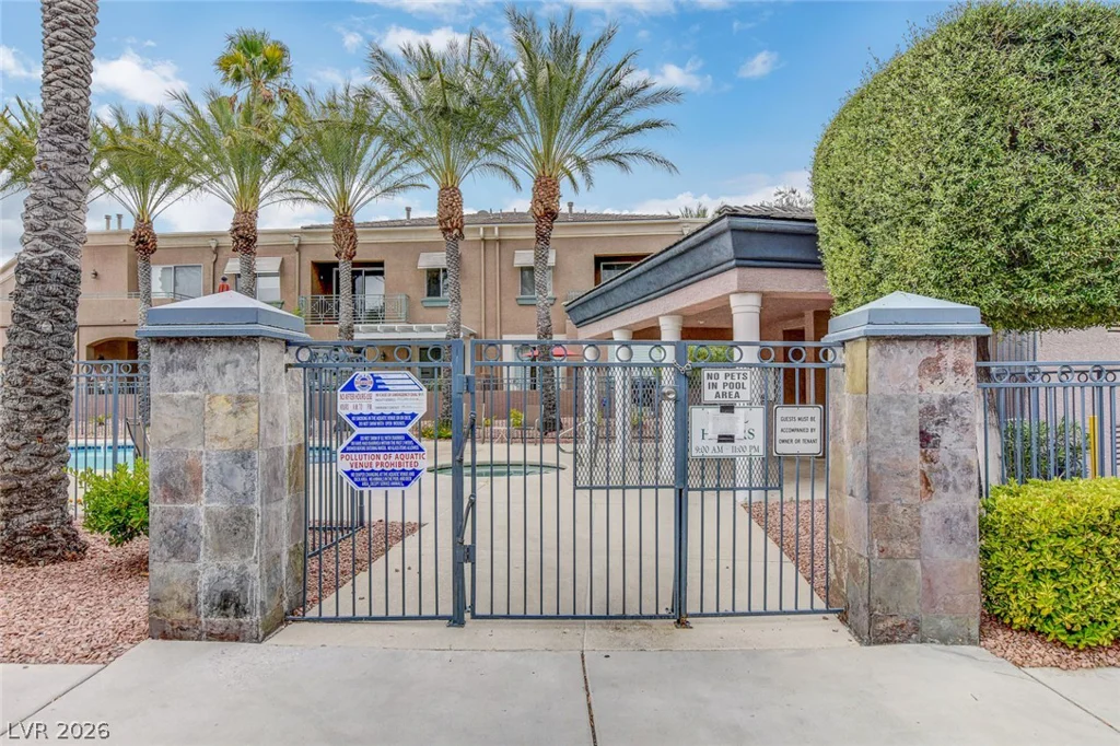 9430 Laguna Niguel, Las Vegas, NV 89134