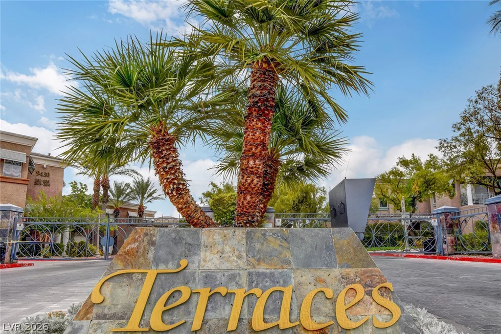 9430 Laguna Niguel, Las Vegas, NV 89134