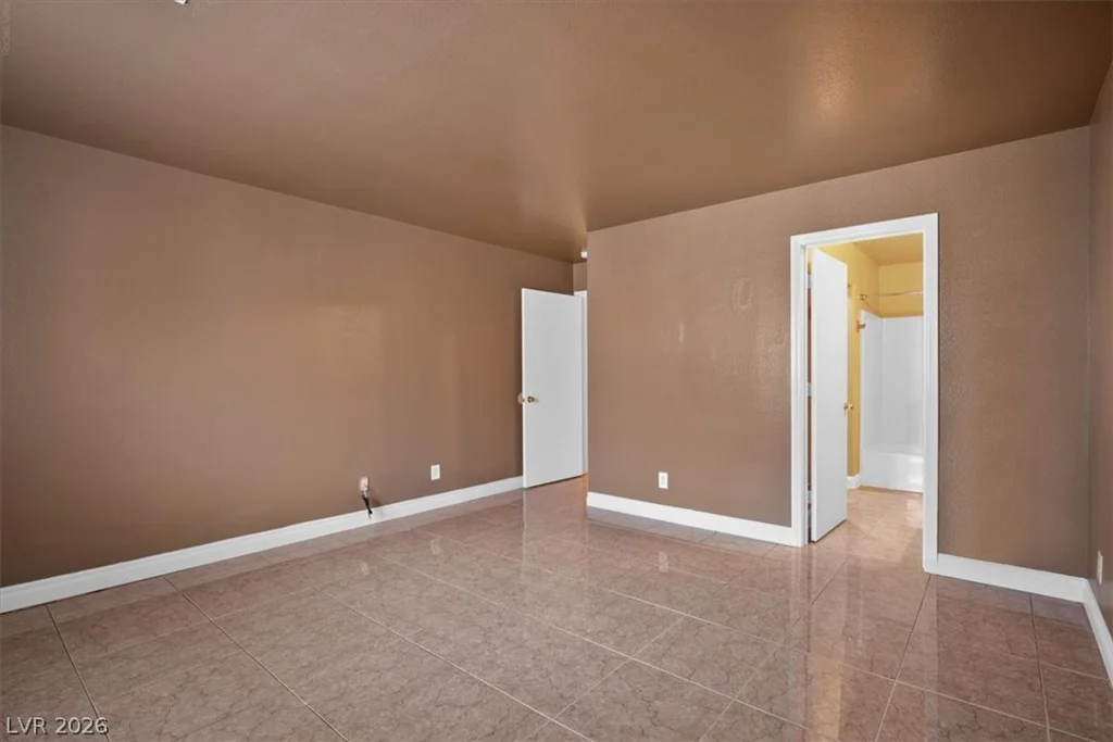 9958 Fragile Fields, Las Vegas, NV 89183