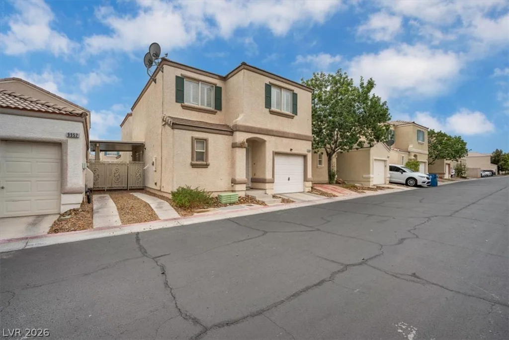 9958 Fragile Fields, Las Vegas, NV 89183