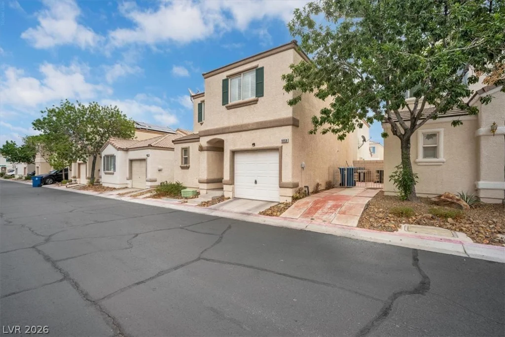 9958 Fragile Fields, Las Vegas, NV 89183