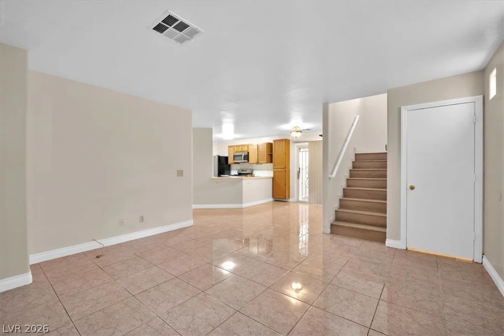 9958 Fragile Fields, Las Vegas, NV 89183