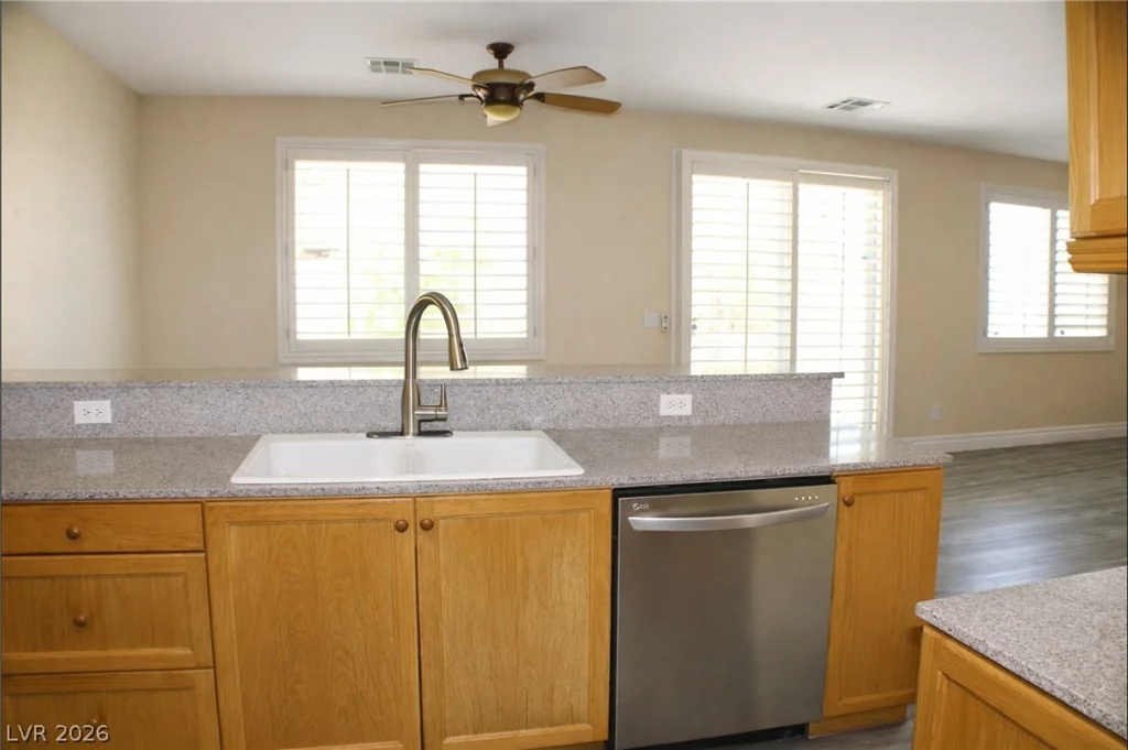9680 Waukegan, Las Vegas, NV 89148