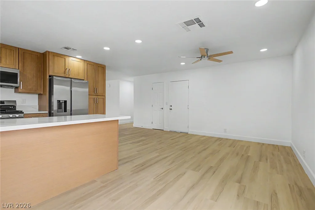 6258 Bayview, Las Vegas, NV 89156