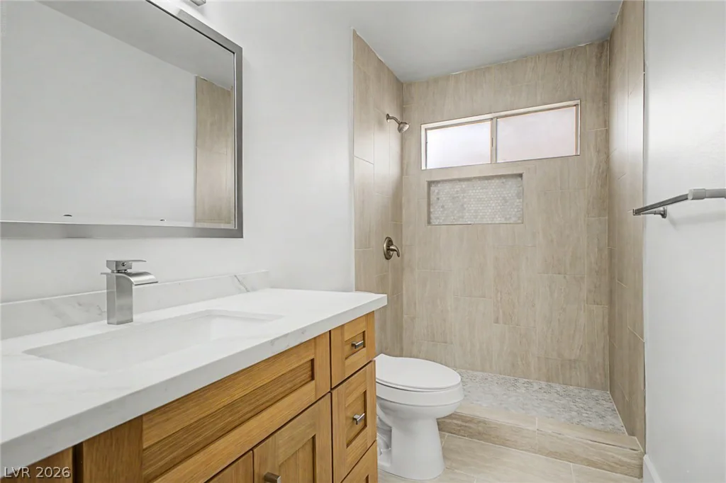 6258 Bayview, Las Vegas, NV 89156