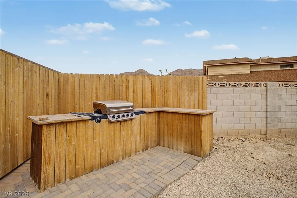 6258 Bayview, Las Vegas, NV 89156