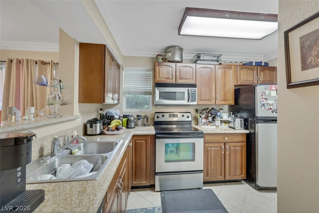 8101 Flamingo, Las Vegas, NV 89147