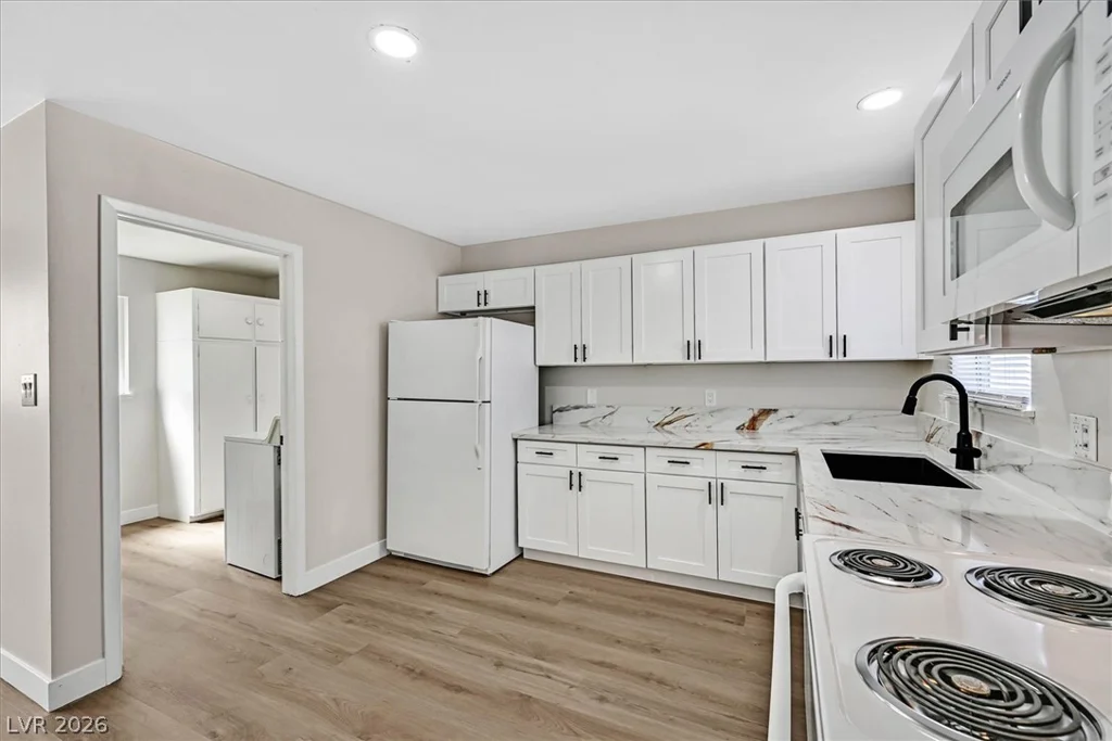 6225 McAllister, Las Vegas, NV 89107