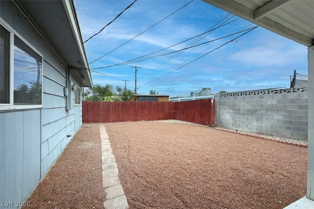 6225 McAllister, Las Vegas, NV 89107