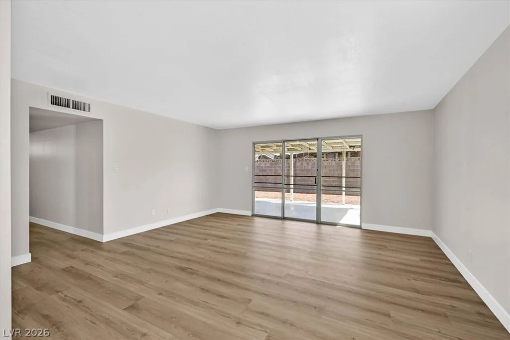 6225 McAllister, Las Vegas, NV 89107