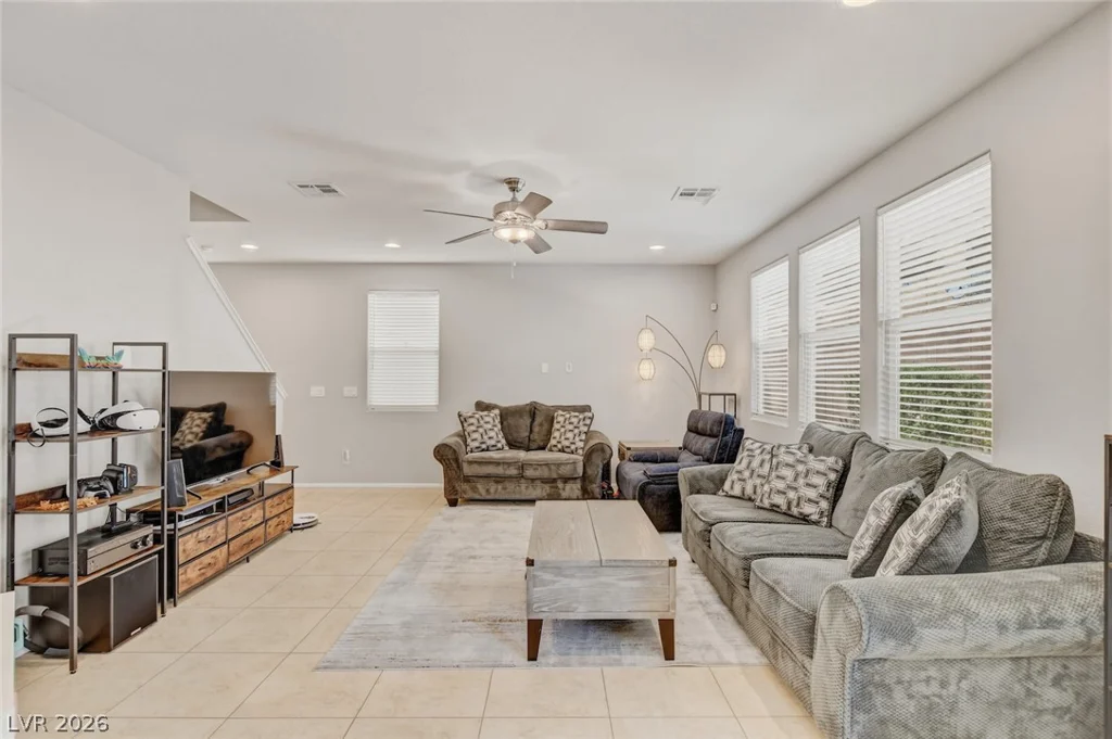 10628 Strand City, Las Vegas, NV 89166