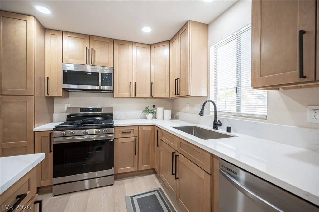 3522 Isle Royale, Las Vegas, NV 89122