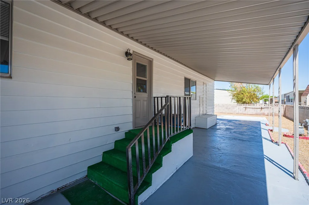 3522 Isle Royale, Las Vegas, NV 89122