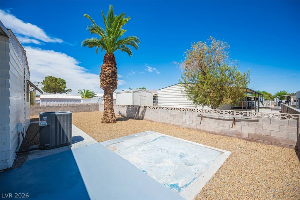 3522 Isle Royale, Las Vegas, NV 89122