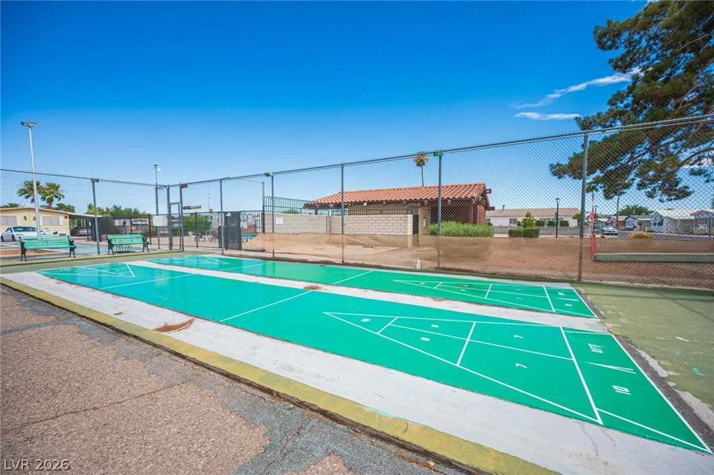 3522 Isle Royale, Las Vegas, NV 89122