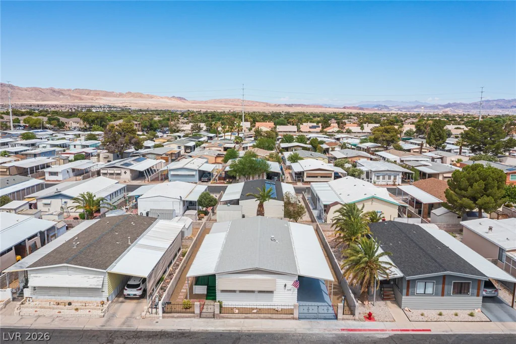 3522 Isle Royale, Las Vegas, NV 89122