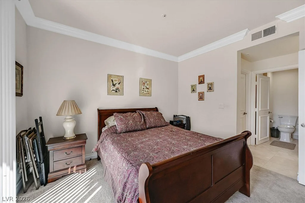 220 Flamingo, Las Vegas, NV 89169