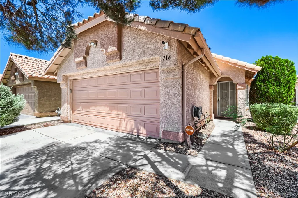 716 Marie Fenlon, Las Vegas, NV 89107