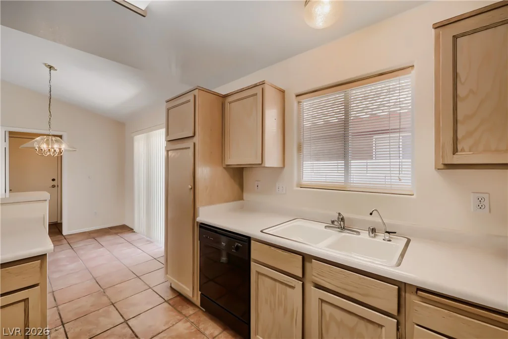 716 Marie Fenlon, Las Vegas, NV 89107