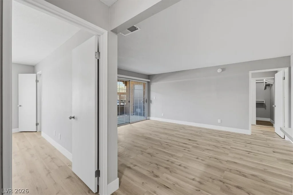 2200 Fort Apache, Las Vegas, NV 89117