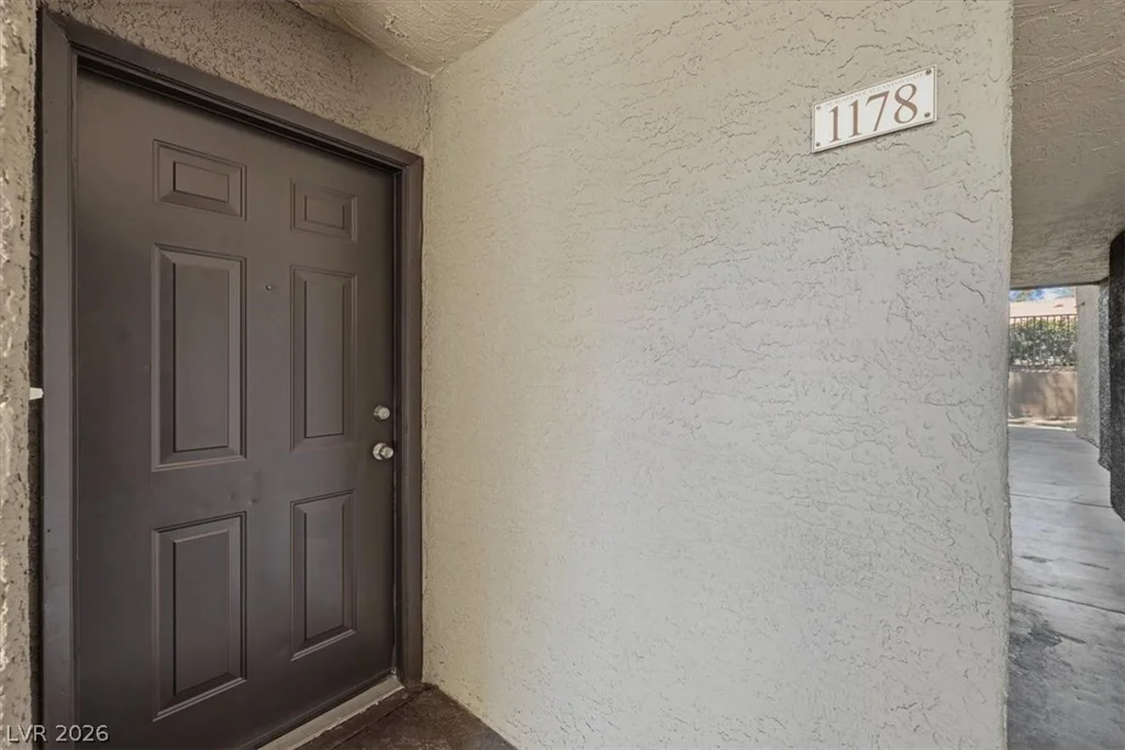 2200 Fort Apache, Las Vegas, NV 89117