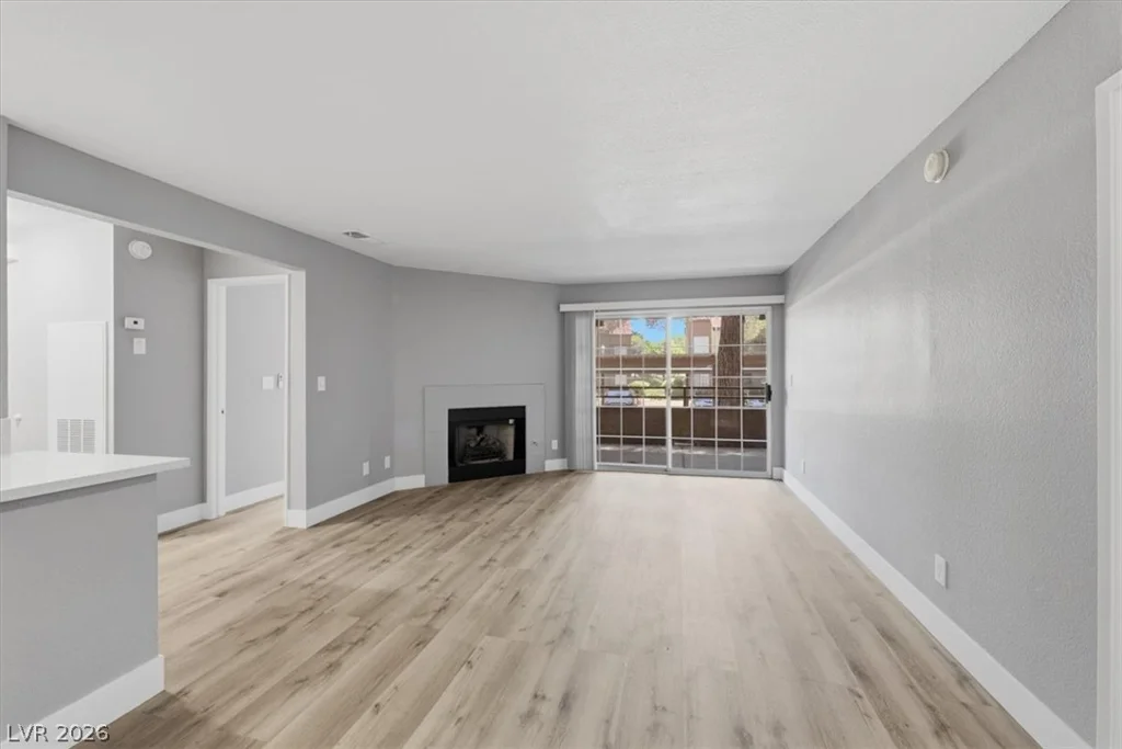 2200 Fort Apache, Las Vegas, NV 89117